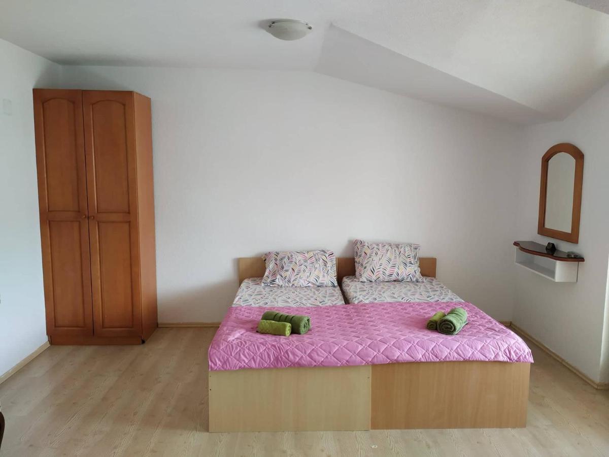 Apartments Mostrovi Ochryda Zewnętrze zdjęcie