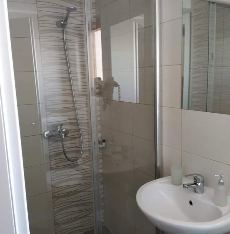 Apartments Mostrovi Ochryda Pokój zdjęcie