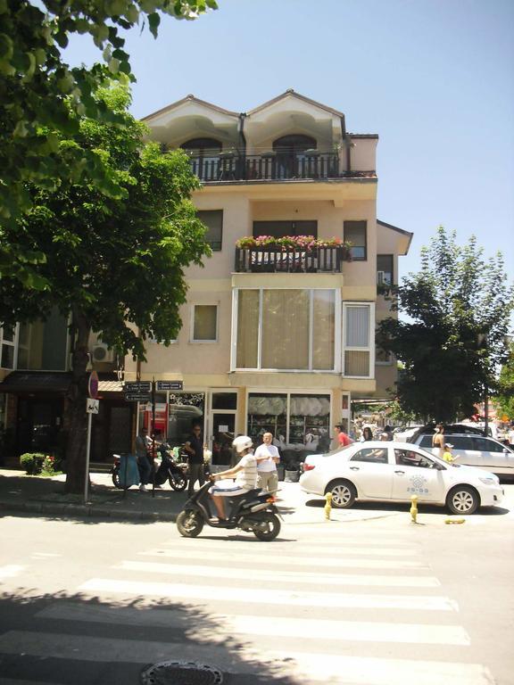Apartments Mostrovi Ochryda Zewnętrze zdjęcie
